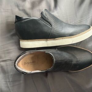 Dr. Scholl's Black Slip-On booties